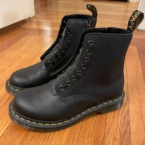 dr marten 1460 pascal nappa zipper boot size 8 US womens